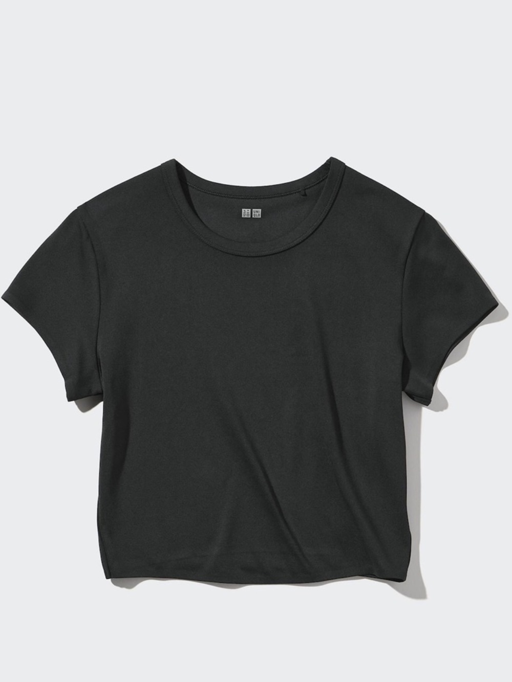Uniqlo AIRism Cropped T-Shirt Black Stretch Fitted Tee